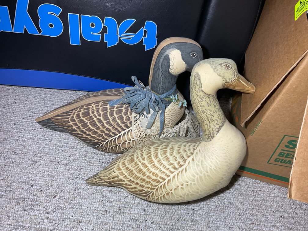 Image for Online Only Personal Property Auction in Broadway!