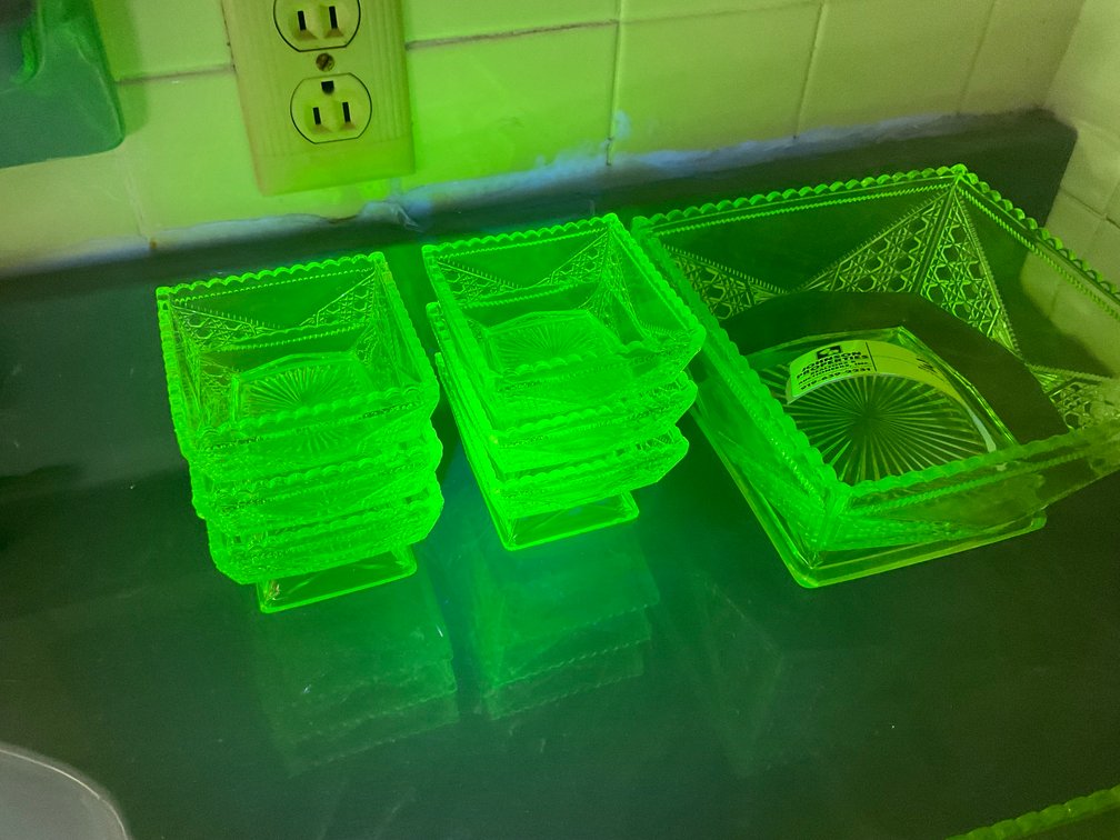 Image for Online Only Personal Property Auction with Household Goods, Uranium Glass and Other Collectibles!