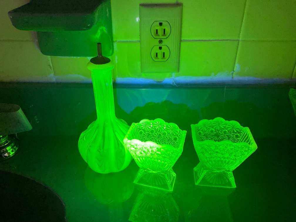 Image for Online Only Personal Property Auction with Household Goods, Uranium Glass and Other Collectibles!