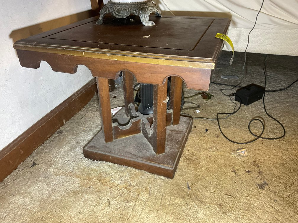 Image for Online Only Personal Property Auction with Household Goods, Uranium Glass and Other Collectibles!