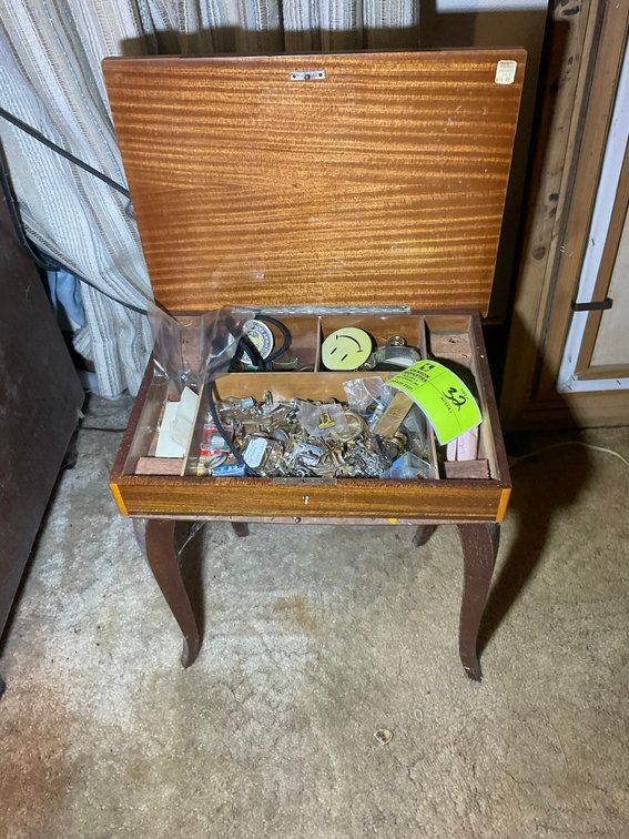 Image for Online Only Personal Property Auction with Household Goods, Uranium Glass and Other Collectibles!