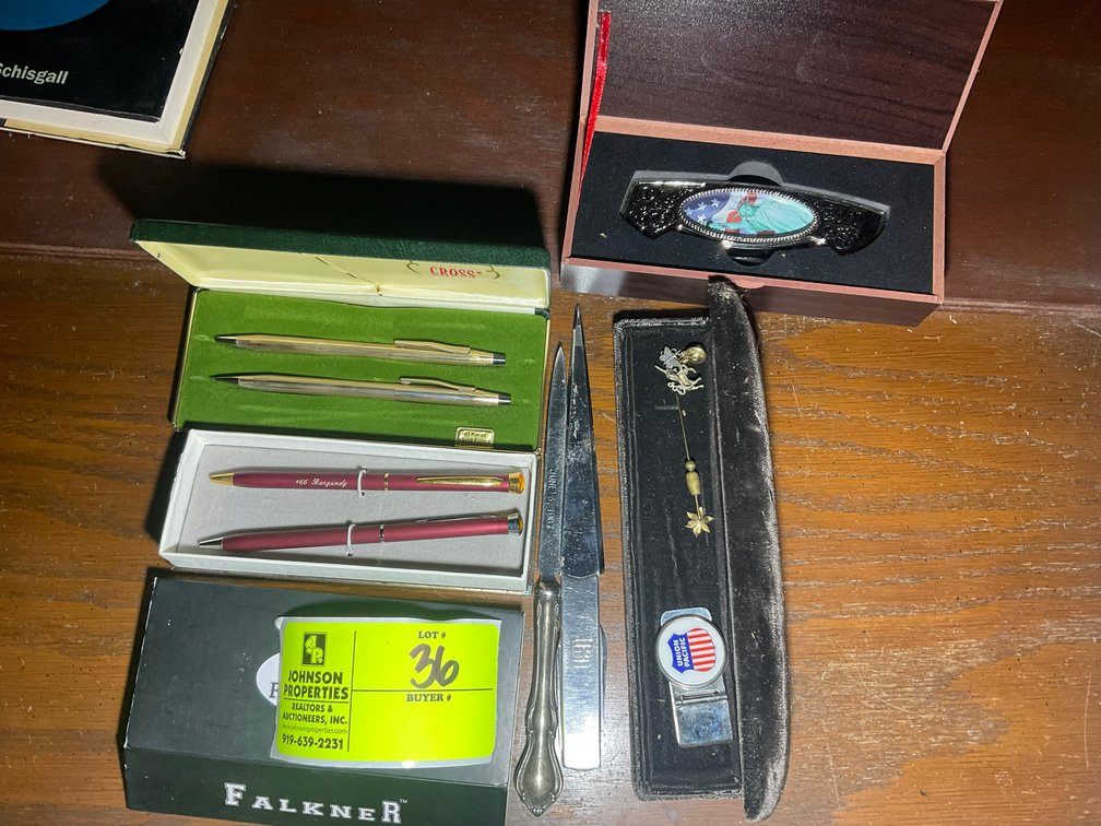 Image for Online Only Personal Property Auction with Household Goods, Uranium Glass and Other Collectibles!