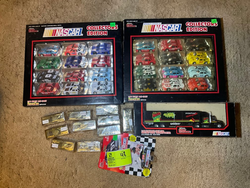 Image for Online Only Personal Property Auction with Household Goods, Uranium Glass and Other Collectibles!