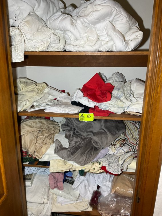 Image for Online Only Personal Property Auction with Household Goods, Uranium Glass and Other Collectibles!
