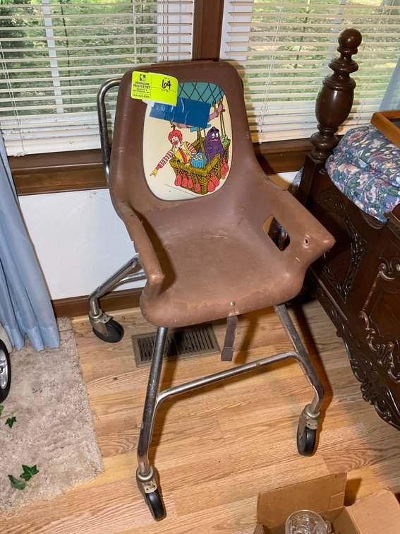 Image for Online Only Personal Property Auction with Household Goods, Uranium Glass and Other Collectibles!