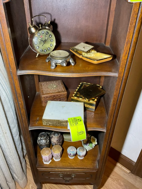 Image for Online Only Personal Property Auction with Household Goods, Uranium Glass and Other Collectibles!