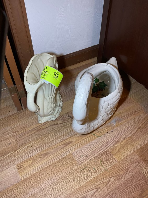 Image for Online Only Personal Property Auction with Household Goods, Uranium Glass and Other Collectibles!
