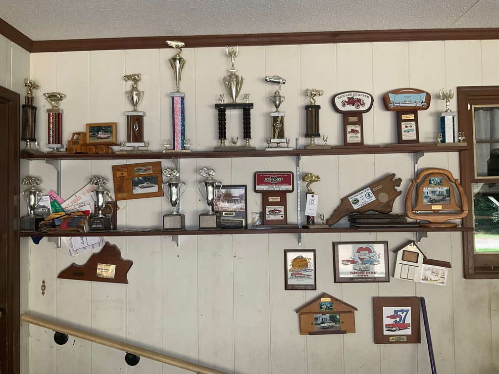 Image for Online Only Auction – Vintage Collectibles, Garden Décor, Tools, Furniture & More