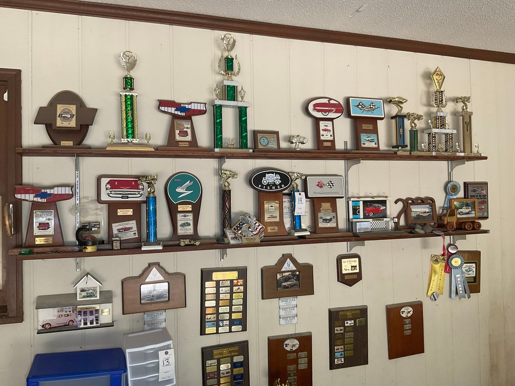 Image for Online Only Auction – Vintage Collectibles, Garden Décor, Tools, Furniture & More