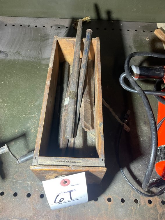 Image for Online Only Auction – Vintage Collectibles, Garden Décor, Tools, Furniture & More