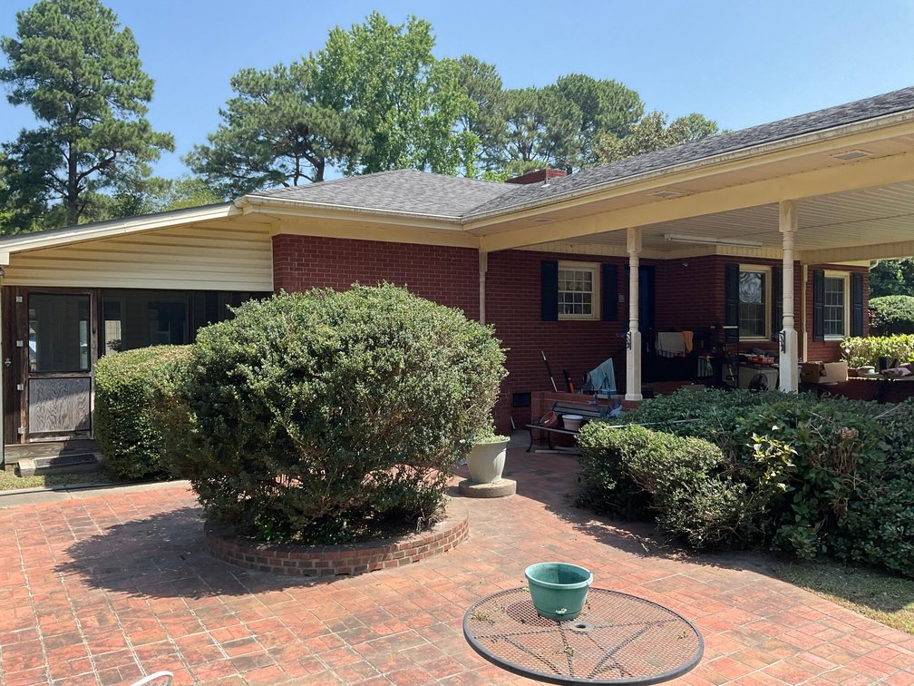 Image for Charming Dunn Home Simulcast Auction Opportunity!