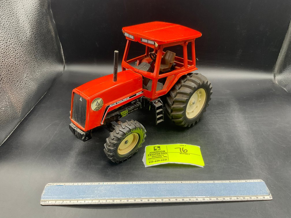 Image for Vintage Toy Trucks and Tractors Online Auction