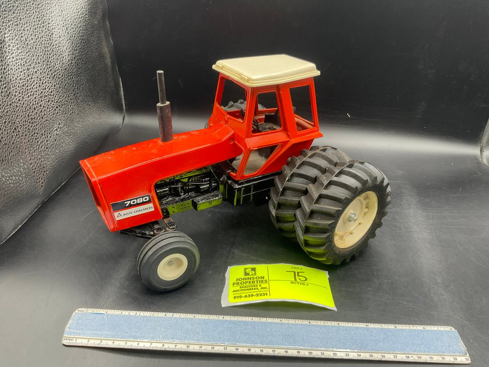 Image for Vintage Toy Trucks and Tractors Online Auction