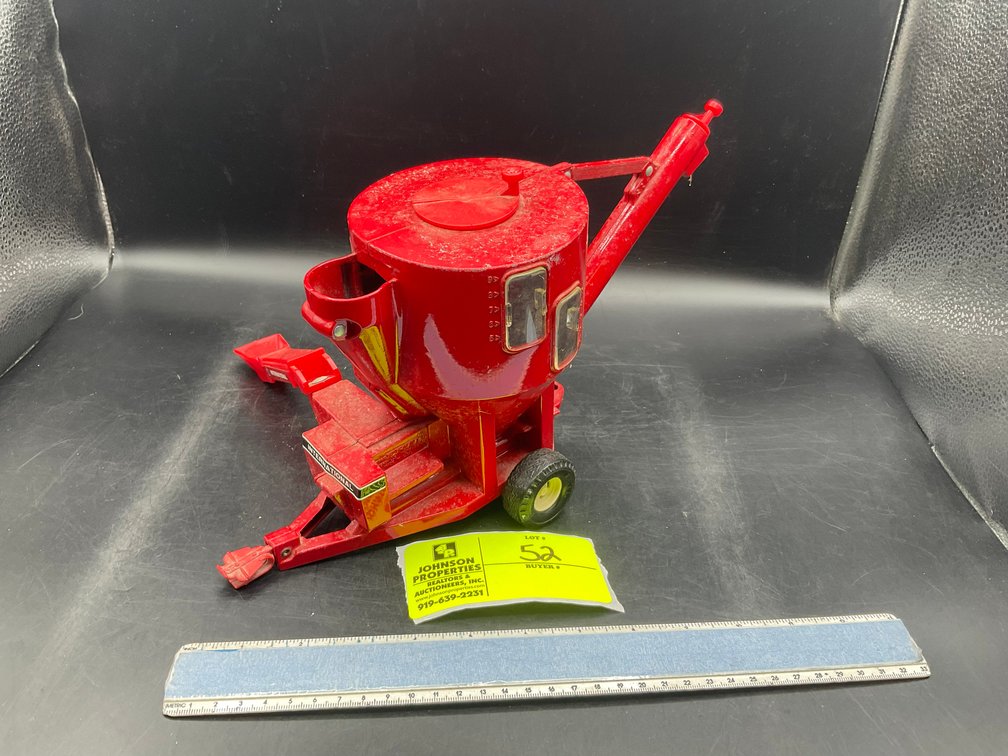 Image for Vintage Toy Trucks and Tractors Online Auction