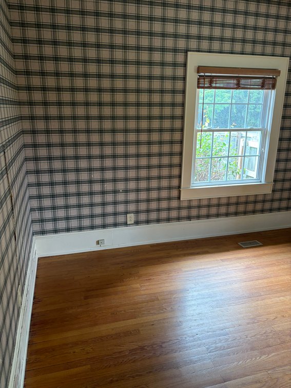 Image for Charming Dunn Home Simulcast Auction Opportunity!