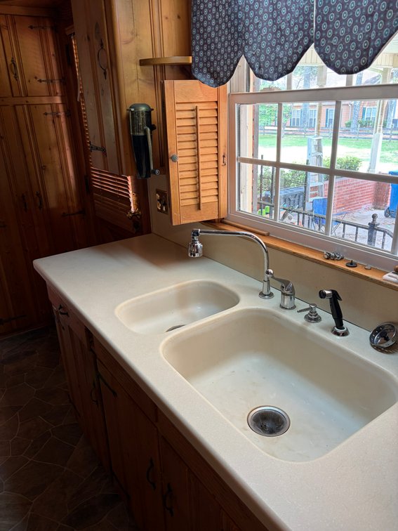 Image for Charming Dunn Home Simulcast Auction Opportunity!
