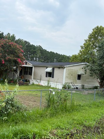 Image for Manufactured Home on 1 Acre in Clayton!