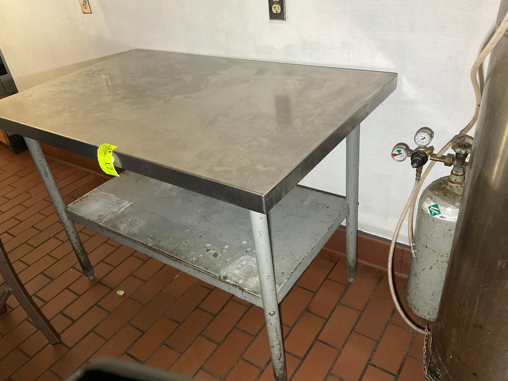 Image for Remaining Contents of Subway in Lillington Auction!