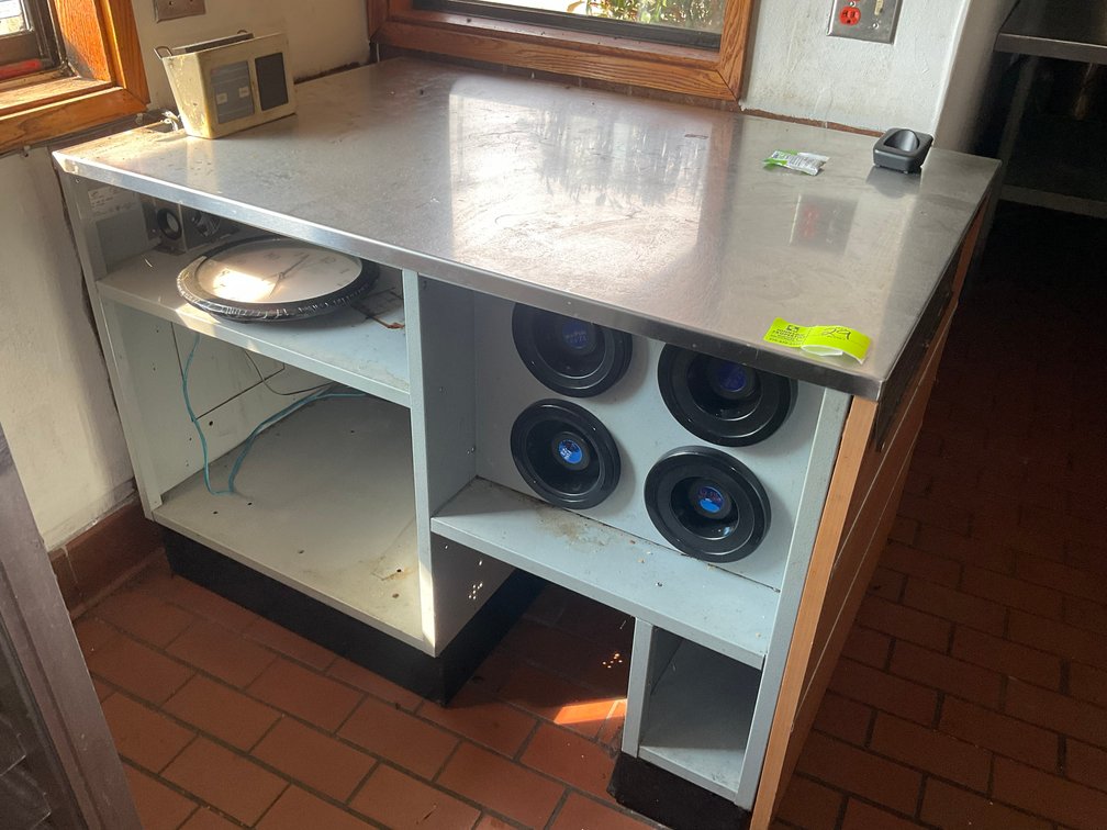 Image for Remaining Contents of Subway in Lillington Auction!