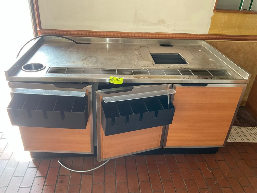 Image for Remaining Contents of Subway in Lillington Auction!