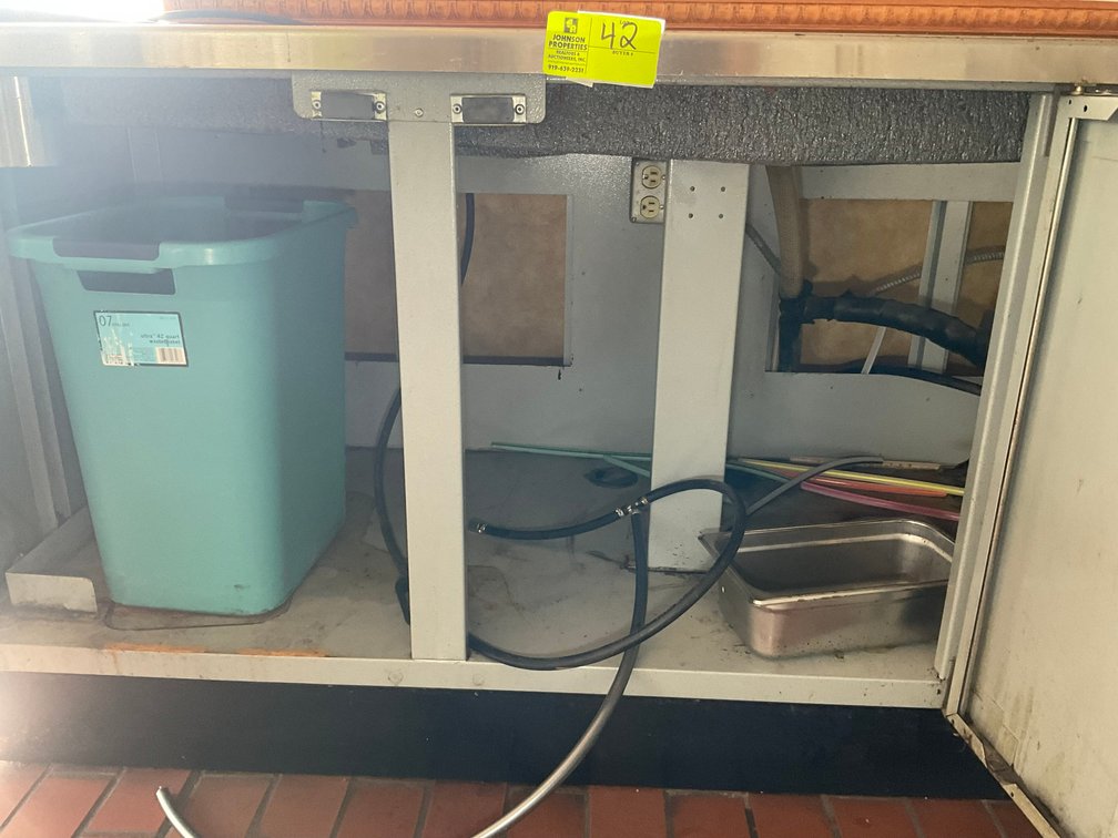 Image for Remaining Contents of Subway in Lillington Auction!