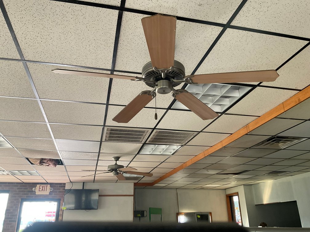 Image for Remaining Contents of Subway in Lillington Auction!
