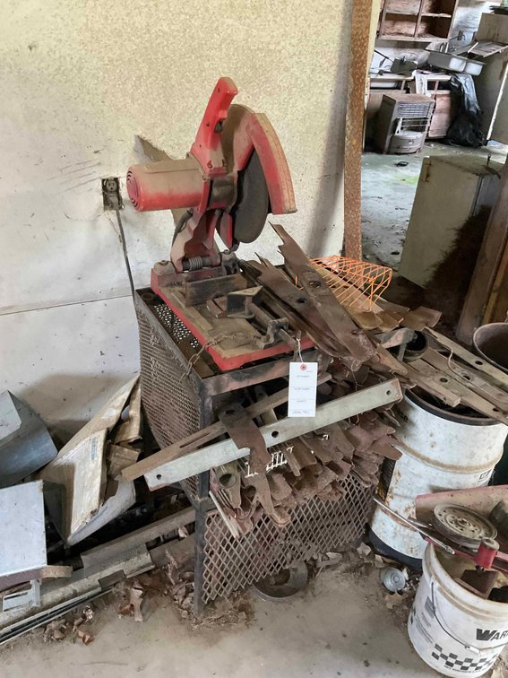 Image for ROUND 1- Vintage Farm Equipment, Memorabilia, Vintage tools, and Antiques Auction Event in Cumberland County!
