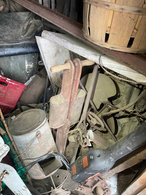 Image for ROUND 1- Vintage Farm Equipment, Memorabilia, Vintage tools, and Antiques Auction Event in Cumberland County!