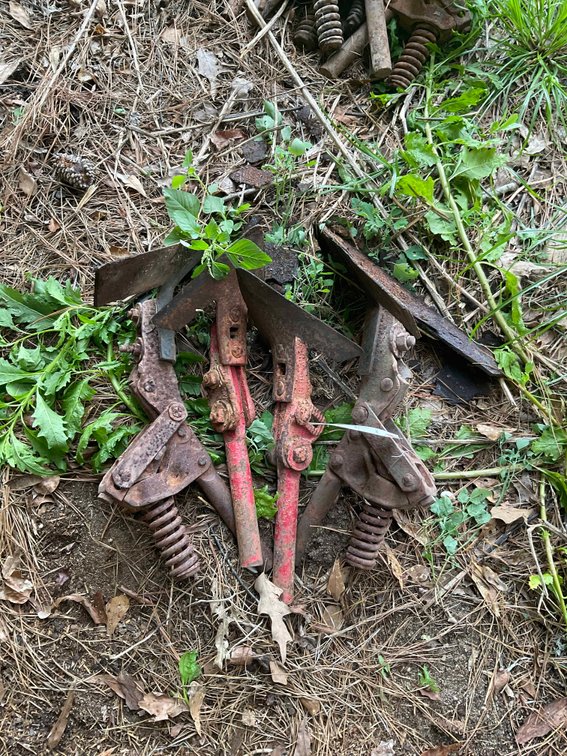 Image for ROUND 1- Vintage Farm Equipment, Memorabilia, Vintage tools, and Antiques Auction Event in Cumberland County!