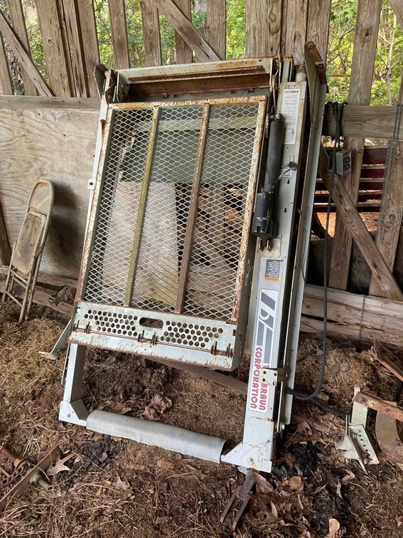 Image for ROUND 1- Vintage Farm Equipment, Memorabilia, Vintage tools, and Antiques Auction Event in Cumberland County!