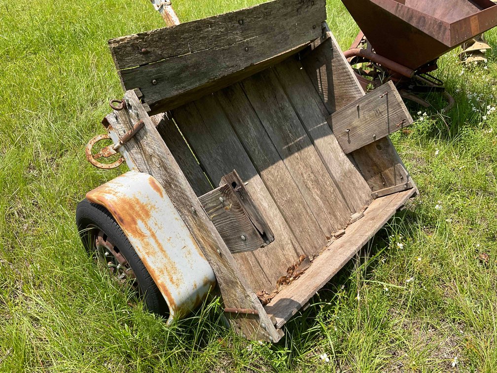 Image for ROUND 1- Vintage Farm Equipment, Memorabilia, Vintage tools, and Antiques Auction Event in Cumberland County!