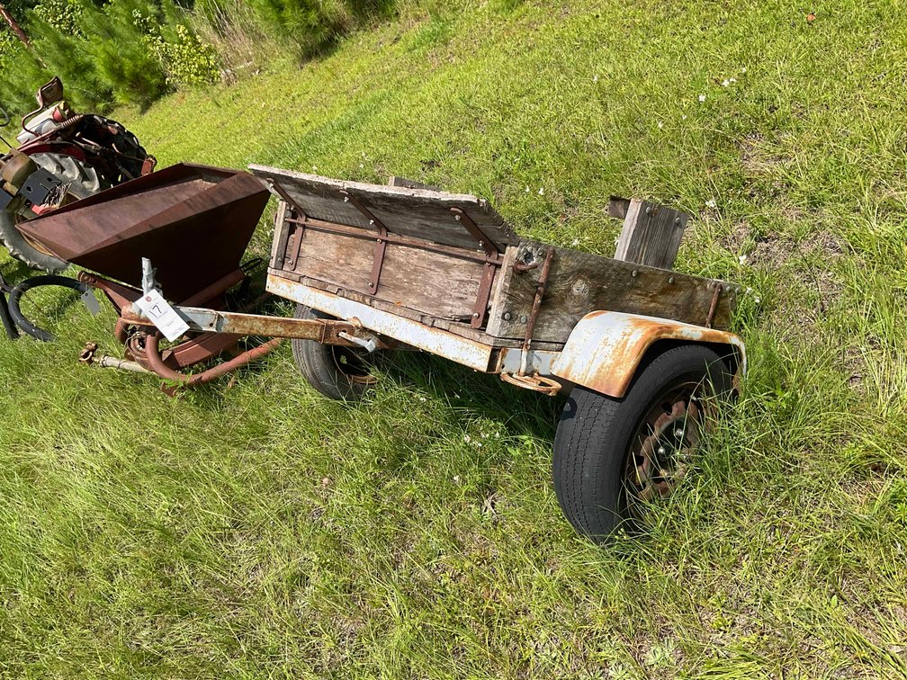 Image for ROUND 1- Vintage Farm Equipment, Memorabilia, Vintage tools, and Antiques Auction Event in Cumberland County!