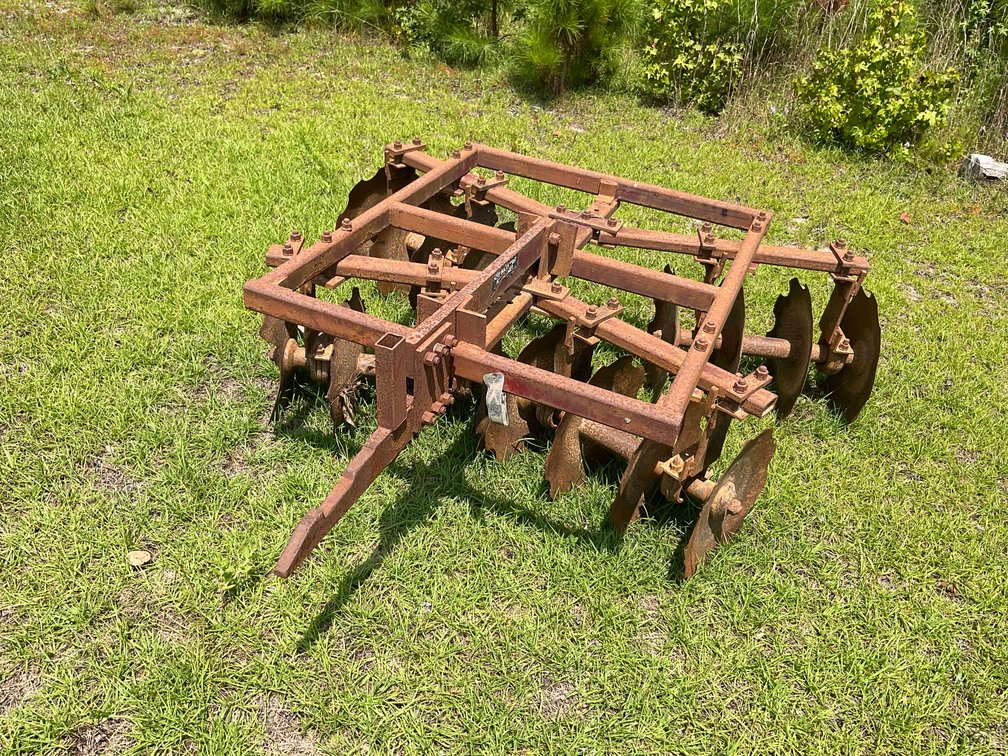 Image for ROUND 1- Vintage Farm Equipment, Memorabilia, Vintage tools, and Antiques Auction Event in Cumberland County!
