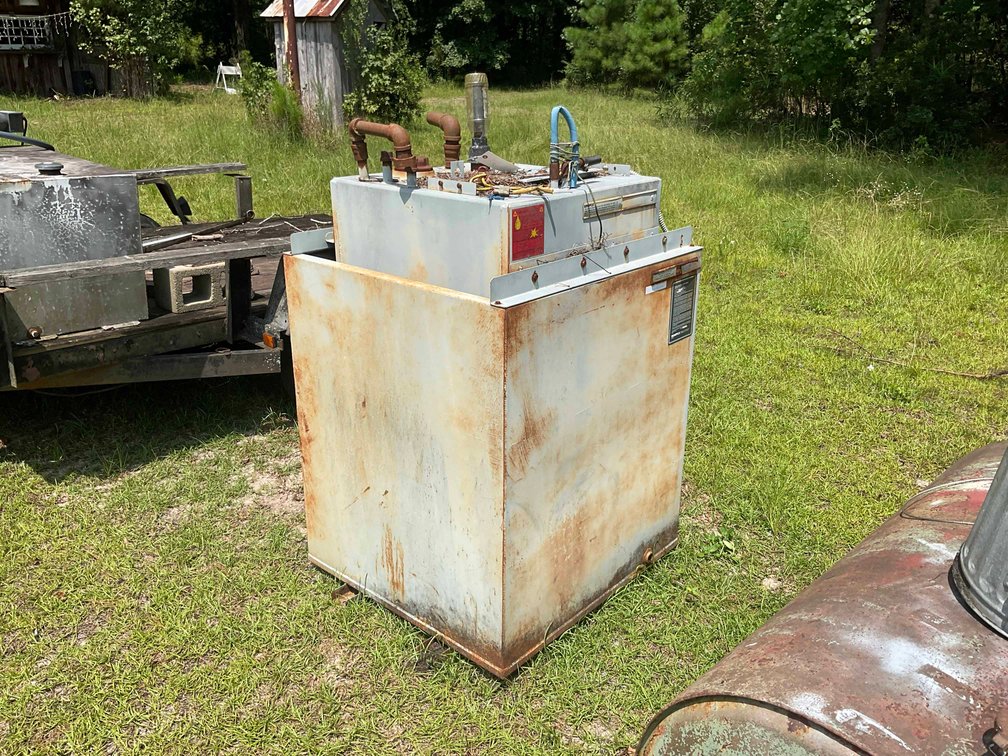 Image for ROUND 1- Vintage Farm Equipment, Memorabilia, Vintage tools, and Antiques Auction Event in Cumberland County!