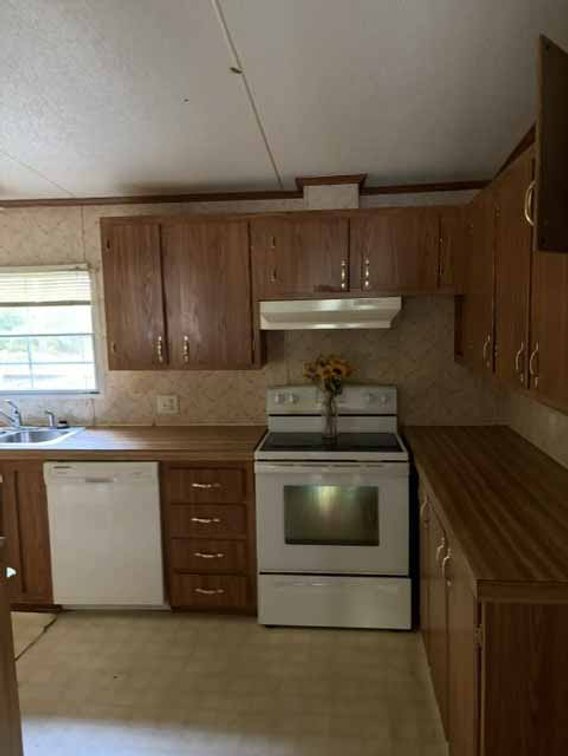 Image for Single Family Manufactured Home in Clayton Selling in a Live/ Simulcast Auction Held on the Property!