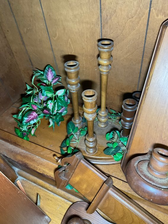 Image for The Gladys Coats Johnson (deceased) Estate Online Only Personal Property