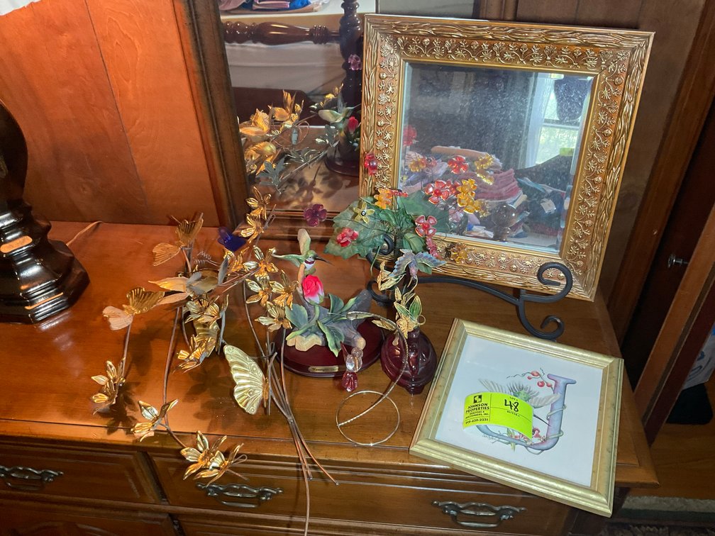 Image for The Gladys Coats Johnson (deceased) Estate Online Only Personal Property