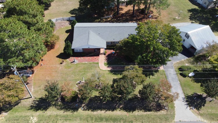 Image for Angier Area Super Nice Brick Home Online / Live / Simulcast Auction!