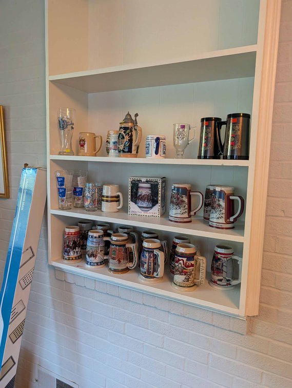 Image for Online Only Event for the entire contents of a home in Durham Selling Absolute!