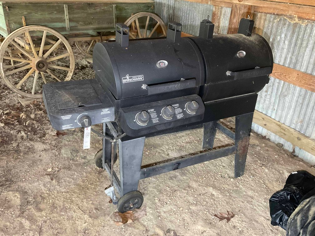 Image for Round 3 Denton Ridge Final Liquidation Event with carriages, wagons, tools, advertising items and lots more!  A portion online live simulcast but the majority will be a live auction event!