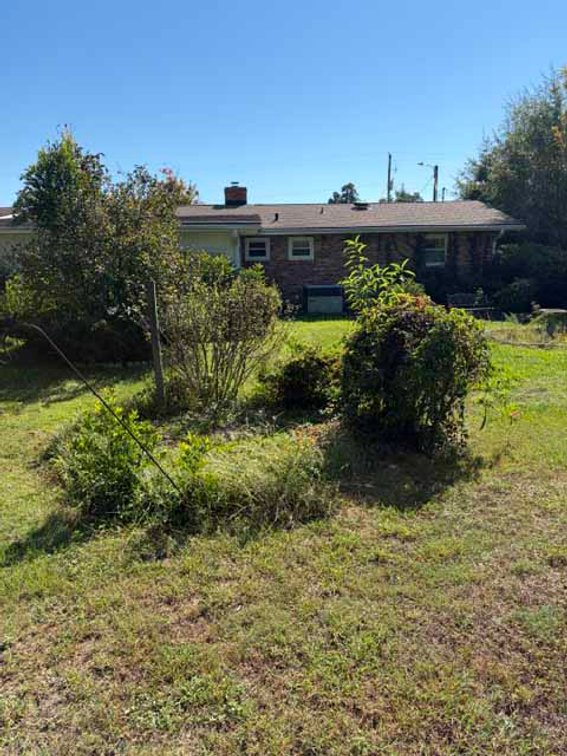 Image for Brick Ranch home and all of the Contents in Fayetteville!