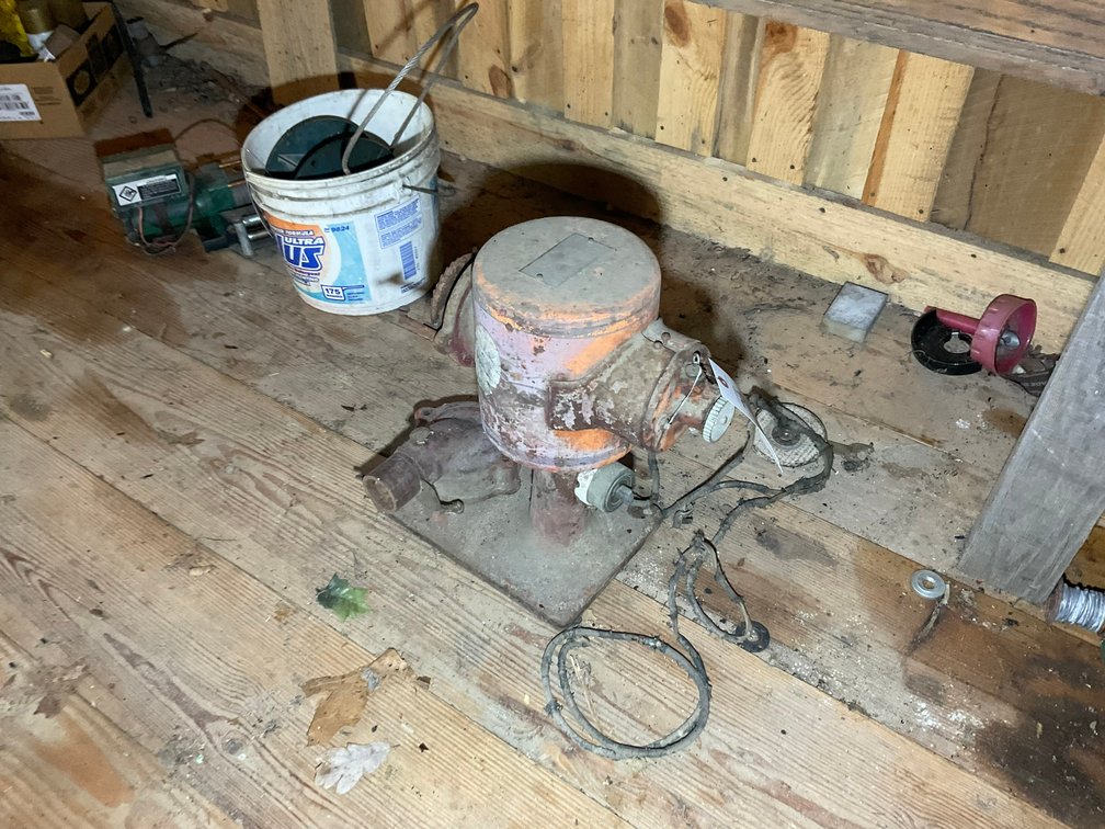Image for Round 3 Denton Ridge Final Liquidation Event with carriages, wagons, tools, advertising items and lots more!  A portion online live simulcast but the majority will be a live auction event!