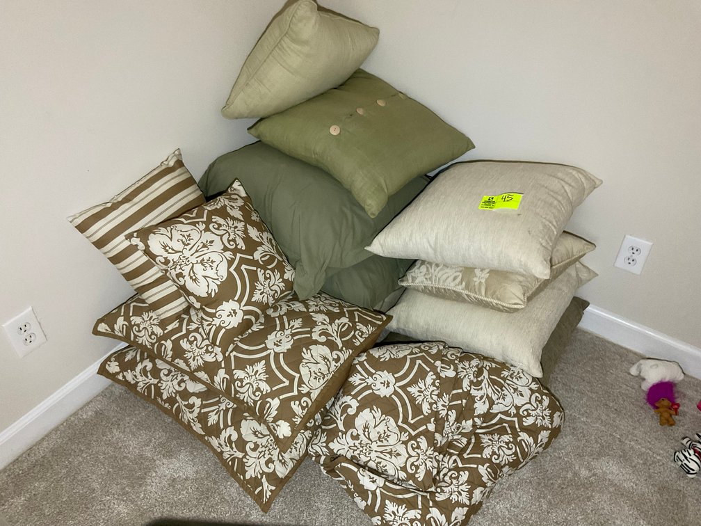 Image for Online Only Personal Property Auction in Fayetteville!
