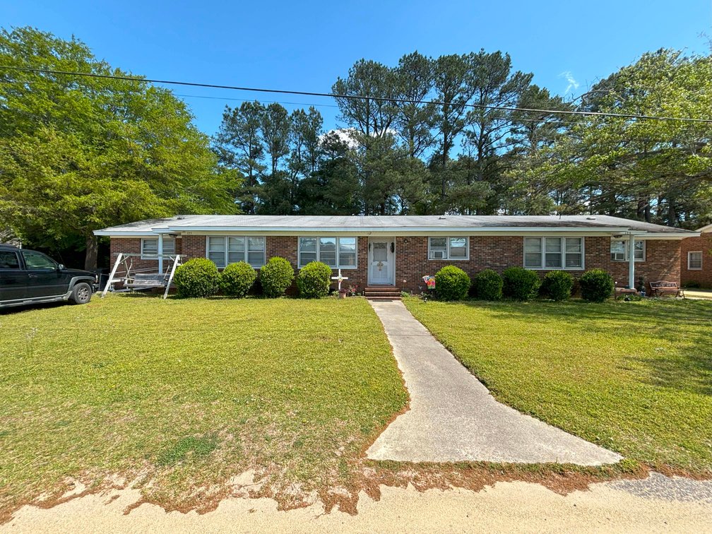 Image for Huge Rental and Investment Property Auction with 17 Different Properties in this Live / Online /Simulcast Event!