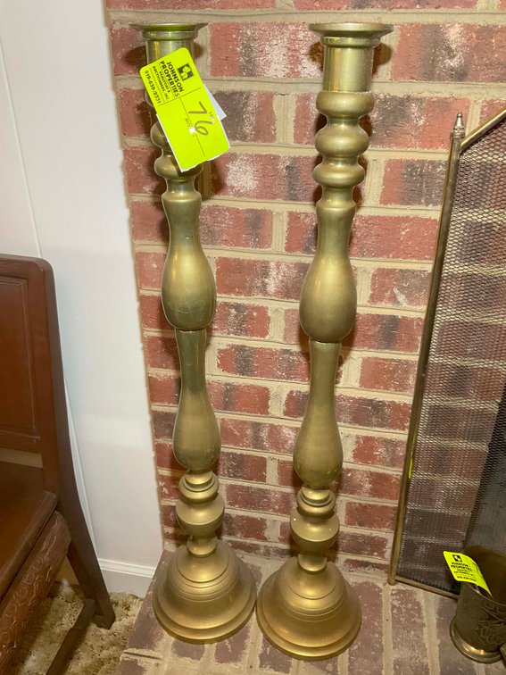 Image for Huge Collection of Furniture, Glassware and lots more Selling Absolute in this Online Only Auction Event!