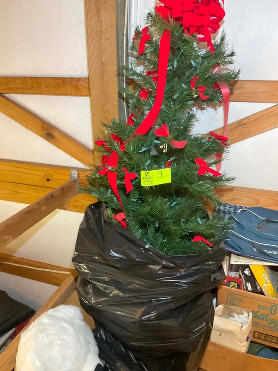 Image for Huge Online Only Auction with Vintage Victrolas, farm items, glassware and lots more!
