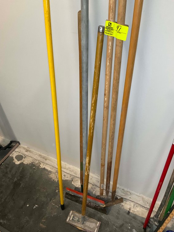 Image for The Complete Liquidation of Martys Flooring in Coats!
