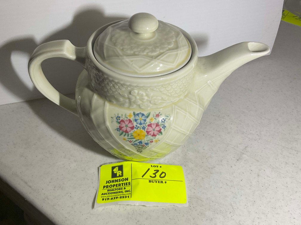 Image for Huge Collection of Furniture, Glassware and lots more Selling Absolute in this Online Only Auction Event!