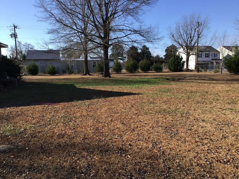 Image for Beautiful Home Outside of Downtown Angier! Live / Online / Simulcast Auction held at the home!