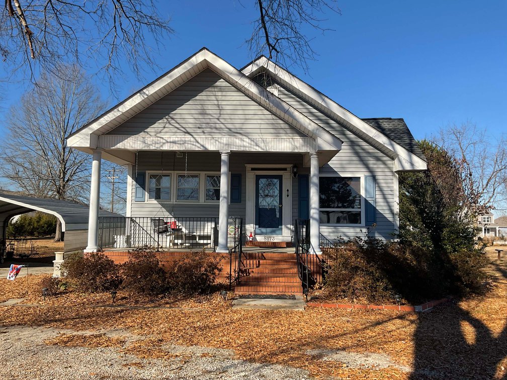 Image for Beautiful Home Outside of Downtown Angier! Live / Online / Simulcast Auction held at the home!